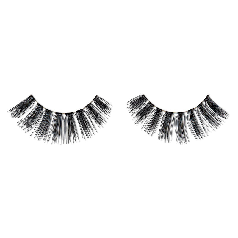 Get that classic Twiggy look with our August lashes. Clusters in the inner corner are 8mm (B Curl),