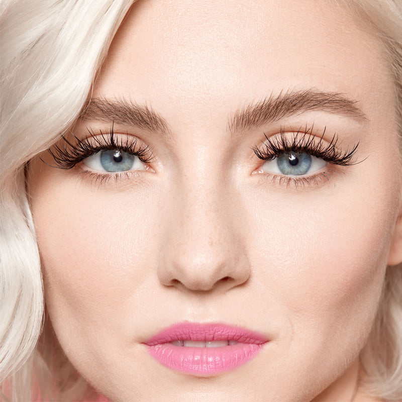 Signature Spike Eyelash Extensions