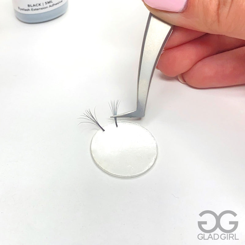 Scotch Restickable Dots for Volume Lash Fans